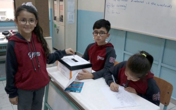 Yozgat Merkez Ortaokulunda yapılan sınıf başkanlığı seçimi adaylar arasında oldukça