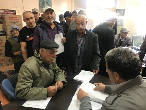 Yozgat’ta çiftçiler, tarımsal desteklemelerden yararlanmak için hazırladıkları Çiftçi Kayıt Sistemi