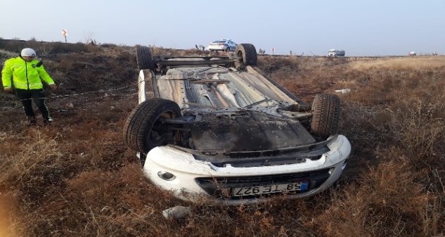 Kırıkkale-Yerköy D-200 Karayolunda meydana gelen trafik kazasında 1 kişi yaralandı.
