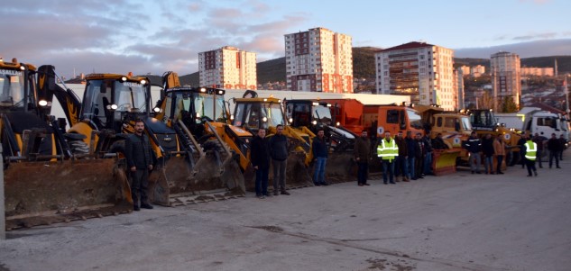 Yaz sezonunda birçok yolu elden geçirerek bu yıl ki kar