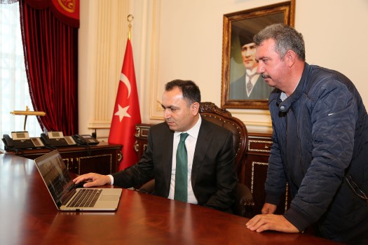Yozgat Valisi Kadir Çakır, Anadolu Ajansı (AA) tarafından düzenlenen "Yılın