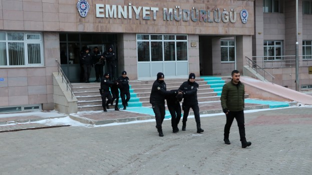 Yozgat’ta düzenlenen operasyonda kazanılmış görünümlü sahte ‘iddia’ kuponu düzenleyerek sosyal