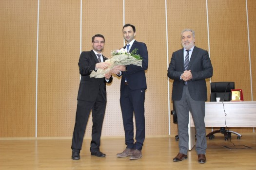 Yogat Bozok Üniversitesi Akdağmadeni Meslek Yüksekokulu Müdürlüğü görevini Dr. Öğr.