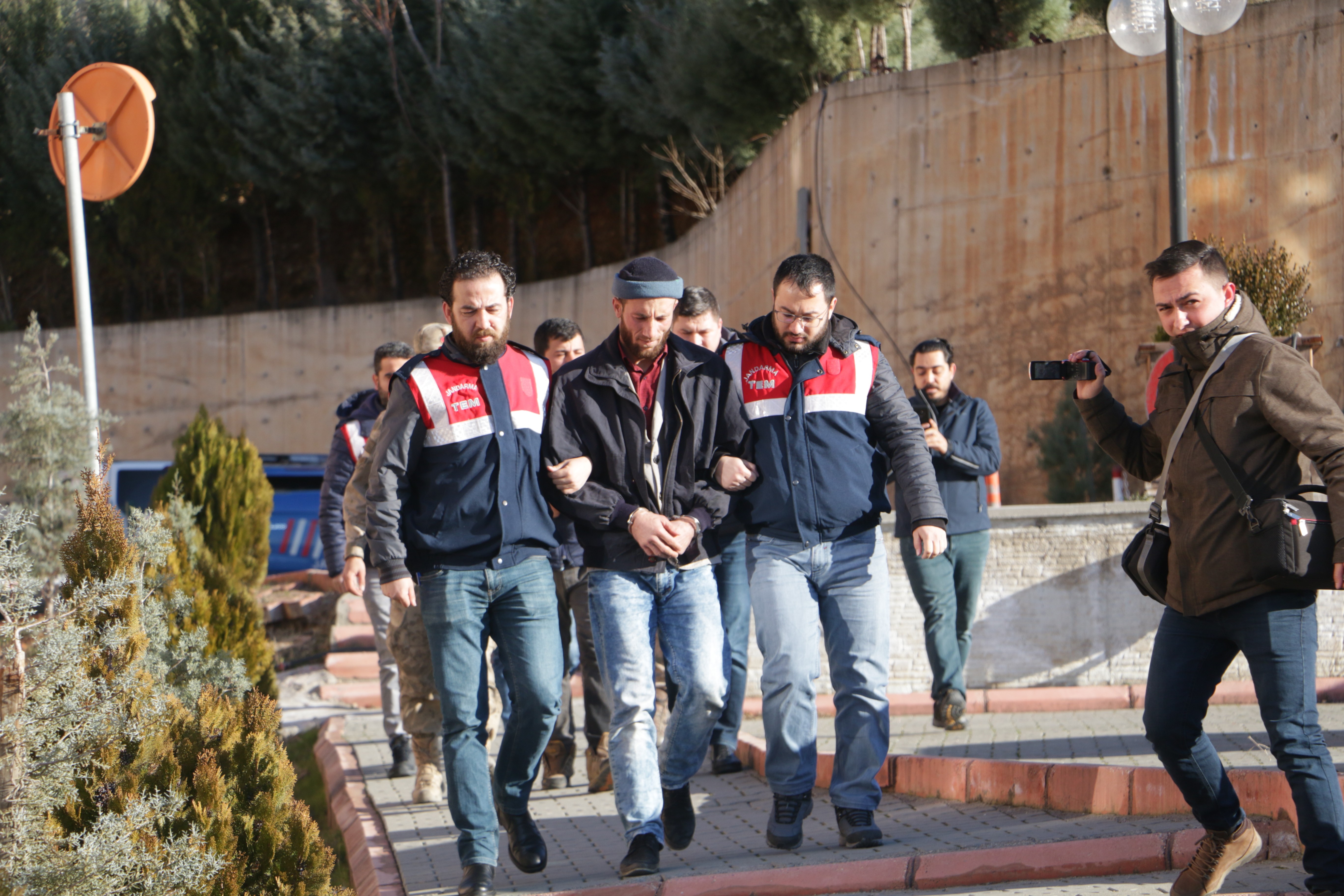 Kahramanmaraş ve Yozgat'ta DEAŞ ve El Nusra terör örgütlerine yönelik