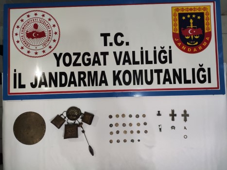 Yozgat’ın Akdağmadeni ilçesi Melikli köyünde jandarma tarafından durdurulan otomobilde yapılan