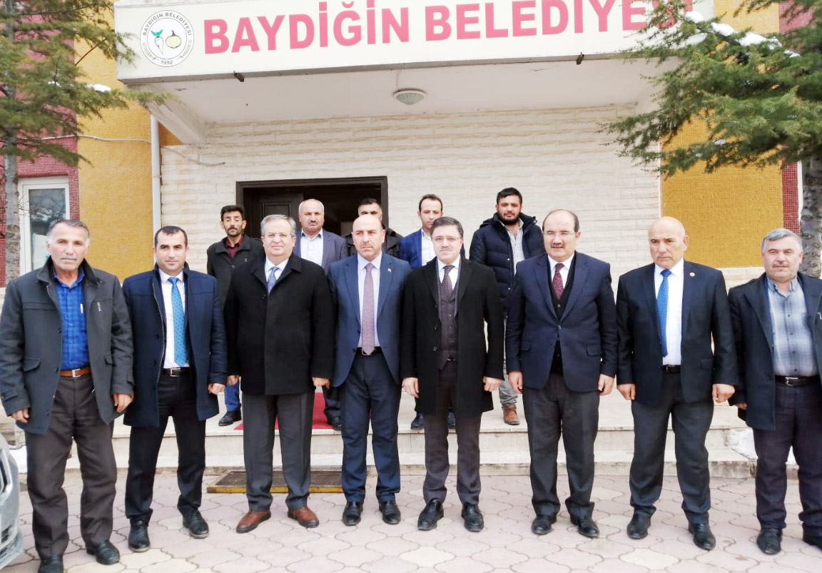 Her fırsatta meclisten arta kalan zamanlarını memleketi Yozgat’ta geçiren Ak