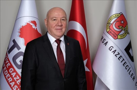 Gazetecilerin yıpranma hakkı için konulan 'basın kartı sahibi olma’ şartına