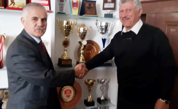 Yozgat İl sivil Toplumla İlişkiler Müdürü Hakkı Yurtlu, kırk yaş