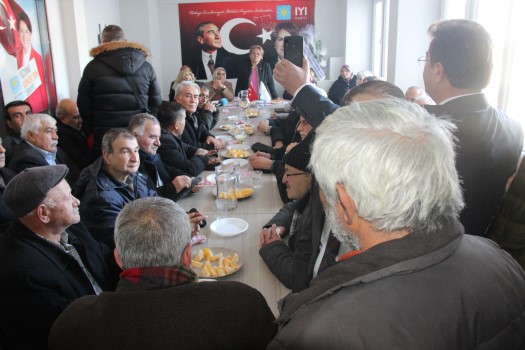 İYİ Parti Yozgat Merkez İlçe Başkanı Aniş Kutlu, 23 Şubat