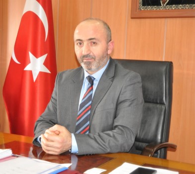 Sorgun İlçe Müftüsü Hasan Görer’in emekli olması nedeniyle Trabzon Hayrat