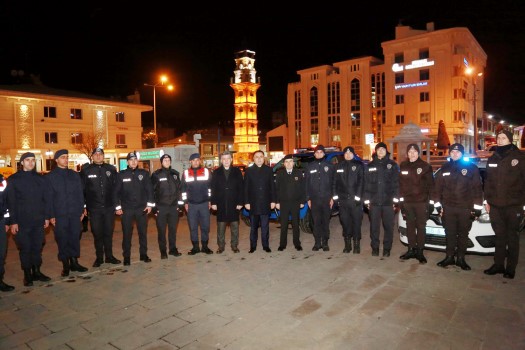 Yozgat il genelinde polis ve jandarma ekipleri önemli noktalarda yol