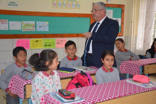 Yozgat İl Milli Eğitim Müdürü Yusuf Yazıcı okul ziyaretleri kapsamında