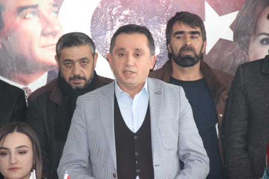 İYİ Parti Merkez İlçe Başkanlığı seçimleri yaklaşırken Ali Eraslan adaylığını