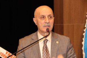 Geçtiğimiz sezon kuraklık ve fabrika tarafından verilen tohum ile gübrenin