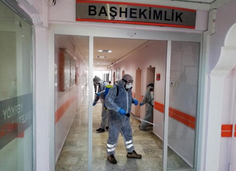 Yerköy Belediyesi, "koronavirüs" ile mücadele kapsamında önlem amaçlı dezenfeksiyon faaliyetlerini