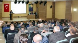 Yerköy Kaymakamlığı tarafından ilçede ekonomi toplantısı yapıldı.
