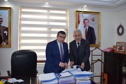 Hizmet-İş Sendikası ile Çekerek Belediyesi arasında sendikalı ve kadrolu işçileri