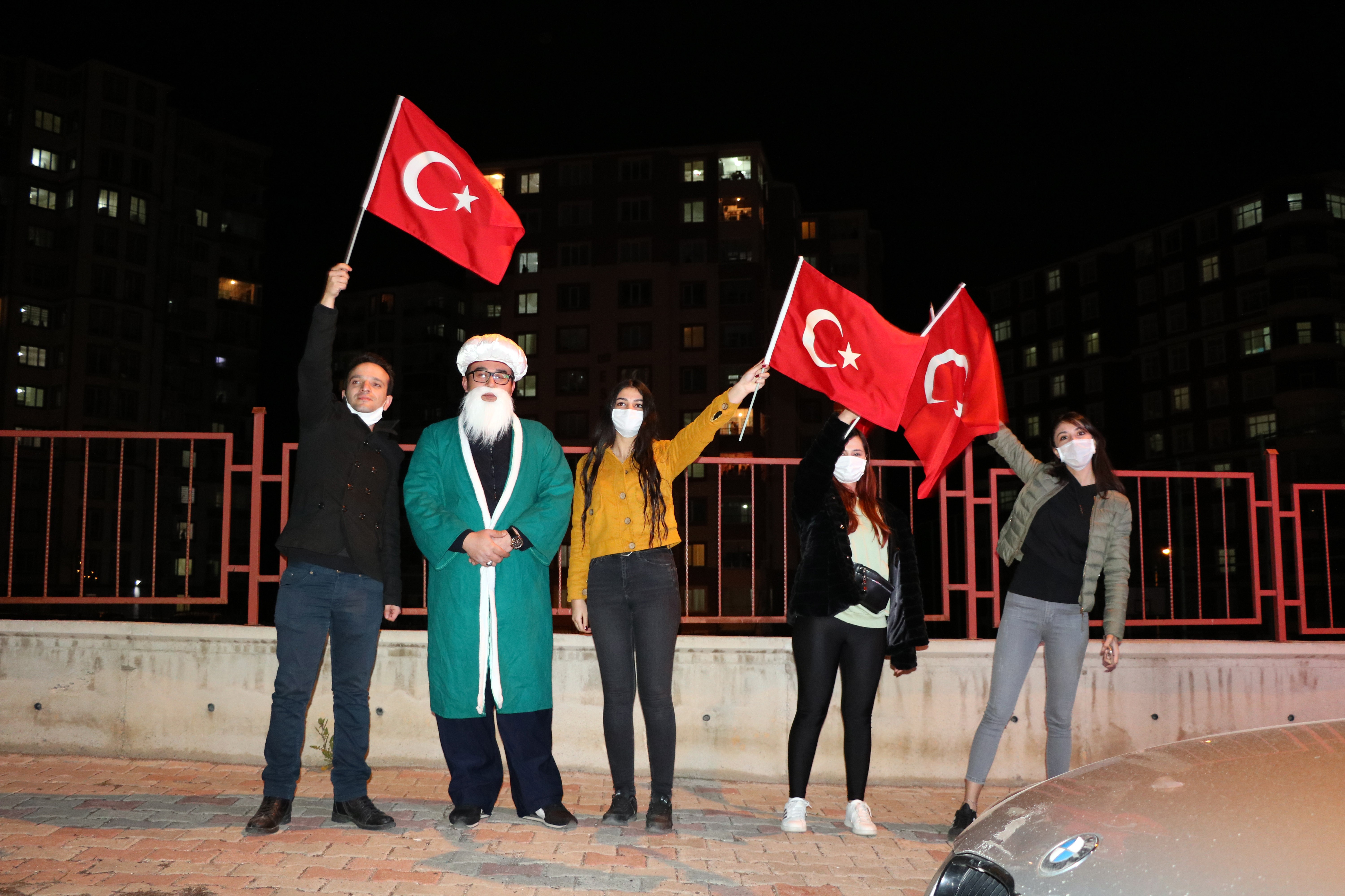 Yozgat Valiliği, Ramazan ayı boyunca, her akşam korona virüs ile