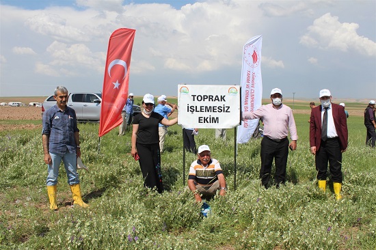 Yozgat İl Traım ve Orman Müdürlüğü tarafından Toprak İşlemsiz Tarımın