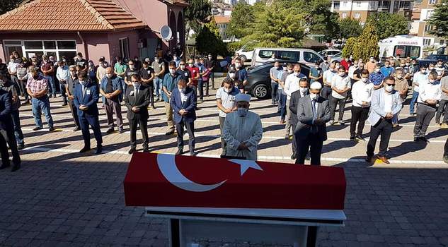 Geçirdiği kalp krizi sonucu dün hayatını kaybeden Şanlıurfa Adliyesi'nde görevli Cumhuriyet