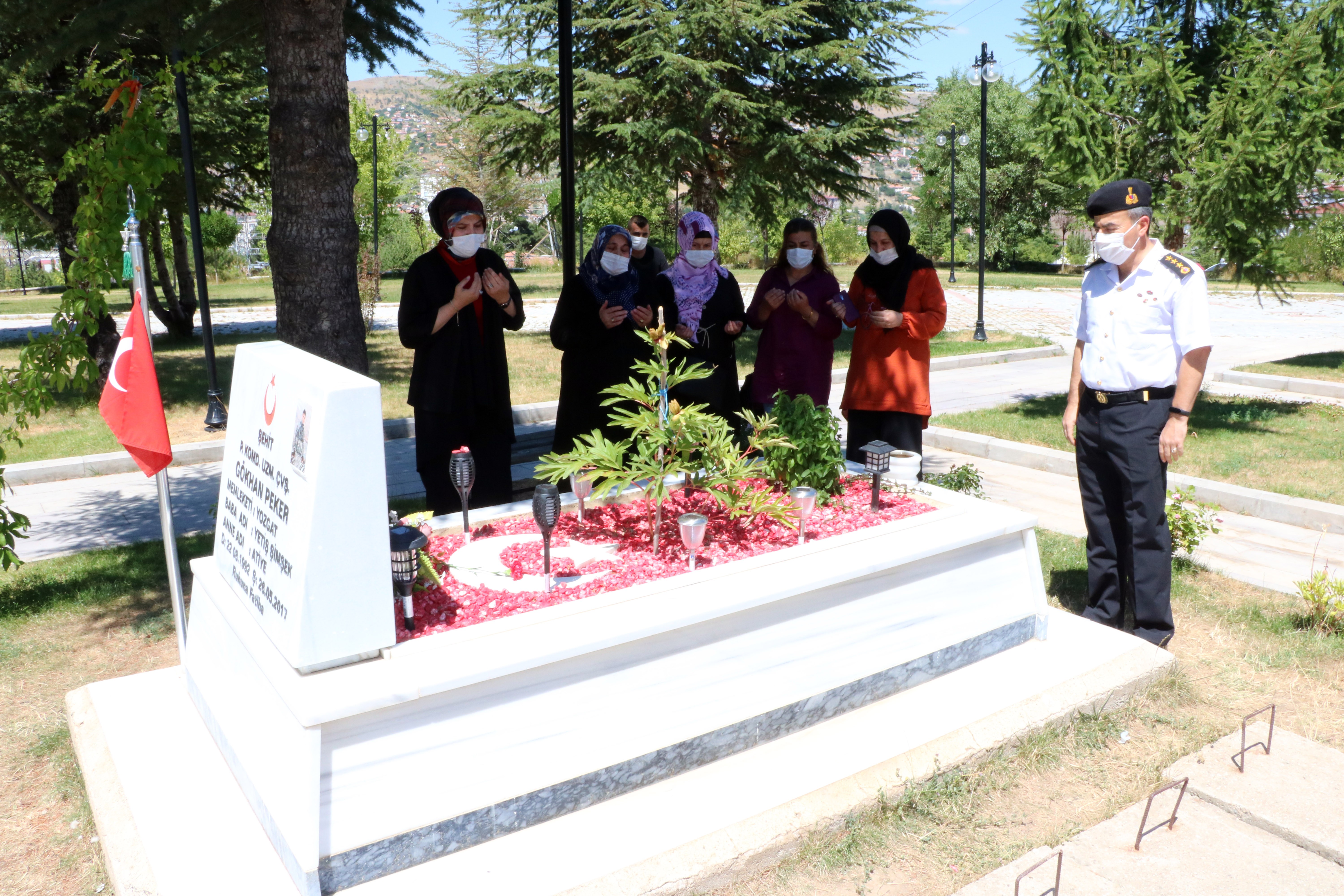 Yozgat’ta, şehit aileleri ve yakınları ile il protokolü Kurban Bayramı