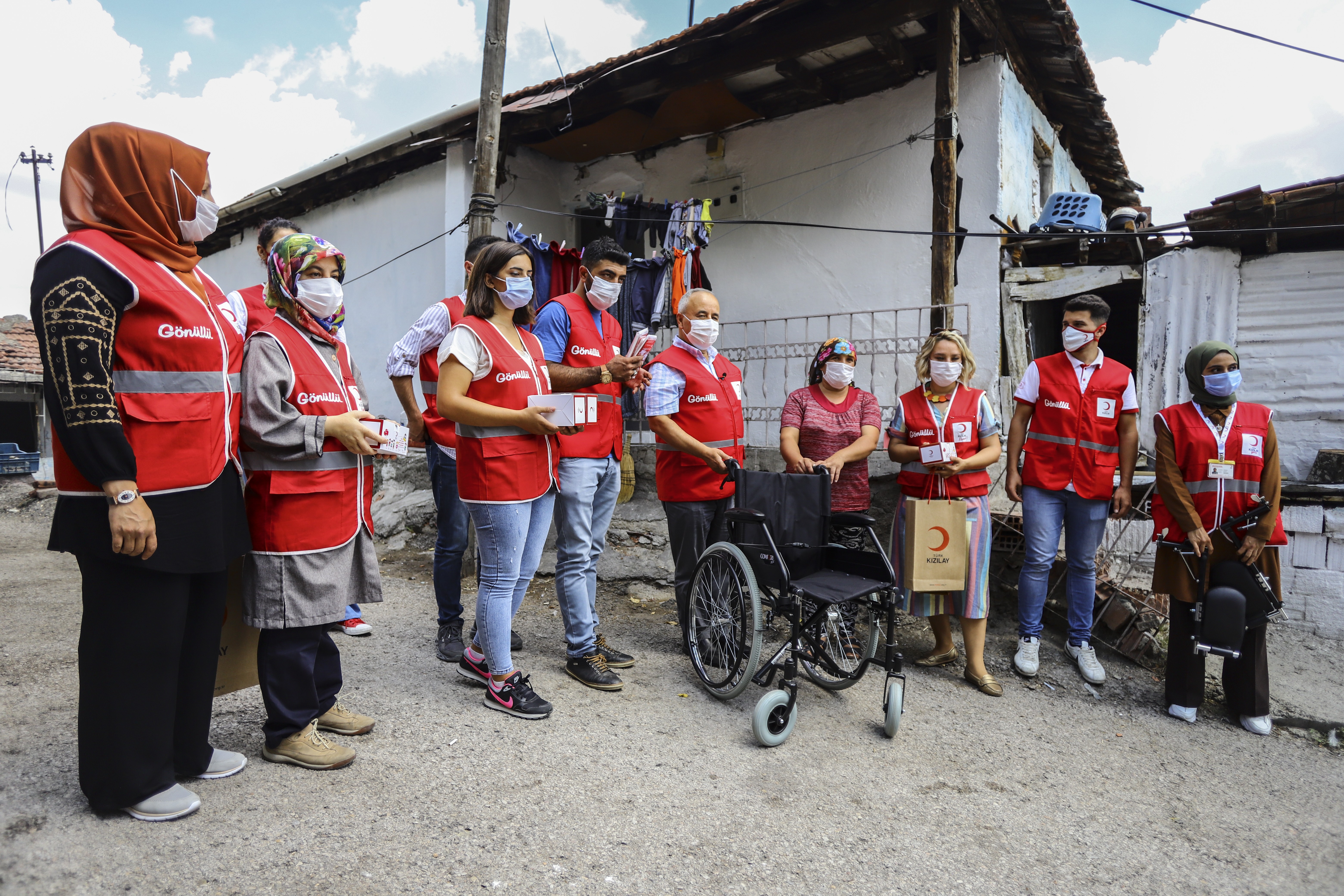 Türk Kızılay, “Kurban Bereketini Yıl Boyu Yaşatıyorsan Hilal Olsun Türkiye”