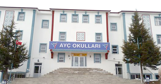 Yozgat’ta eğitim alanında başarılarıyla adından söz ettiren AYÇ Okulları Yükseköğretim