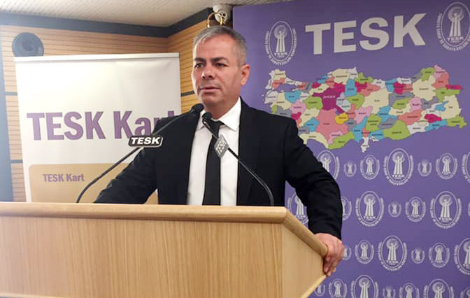 Yozgat Kahveciler ve Lokantacılar Odası Başkanı Eyüp Coşgun, kahvehanelerde devam