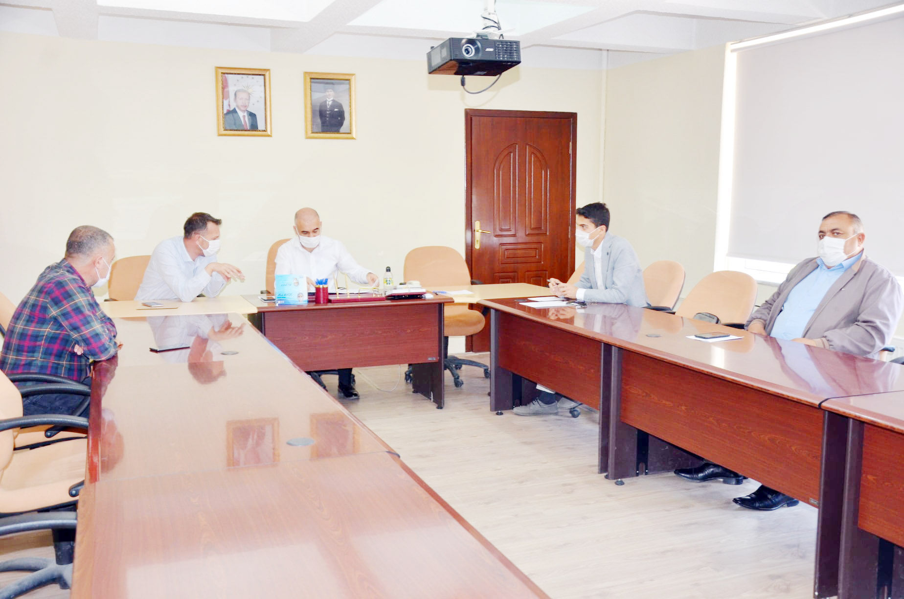 Sarıkaya Kaymakamı Selami Işık Başkanlığında İlçe Umumi Hıfzıssıhha Kurulu Koronavirüs