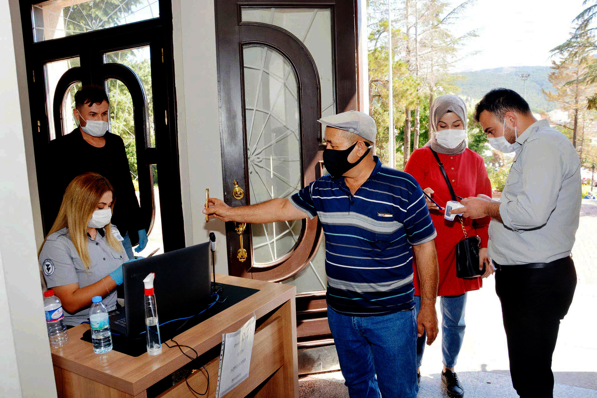 Yozgat Belediyesinde personelde ve hizmet almak için kuruma gelen vatandaşlarda