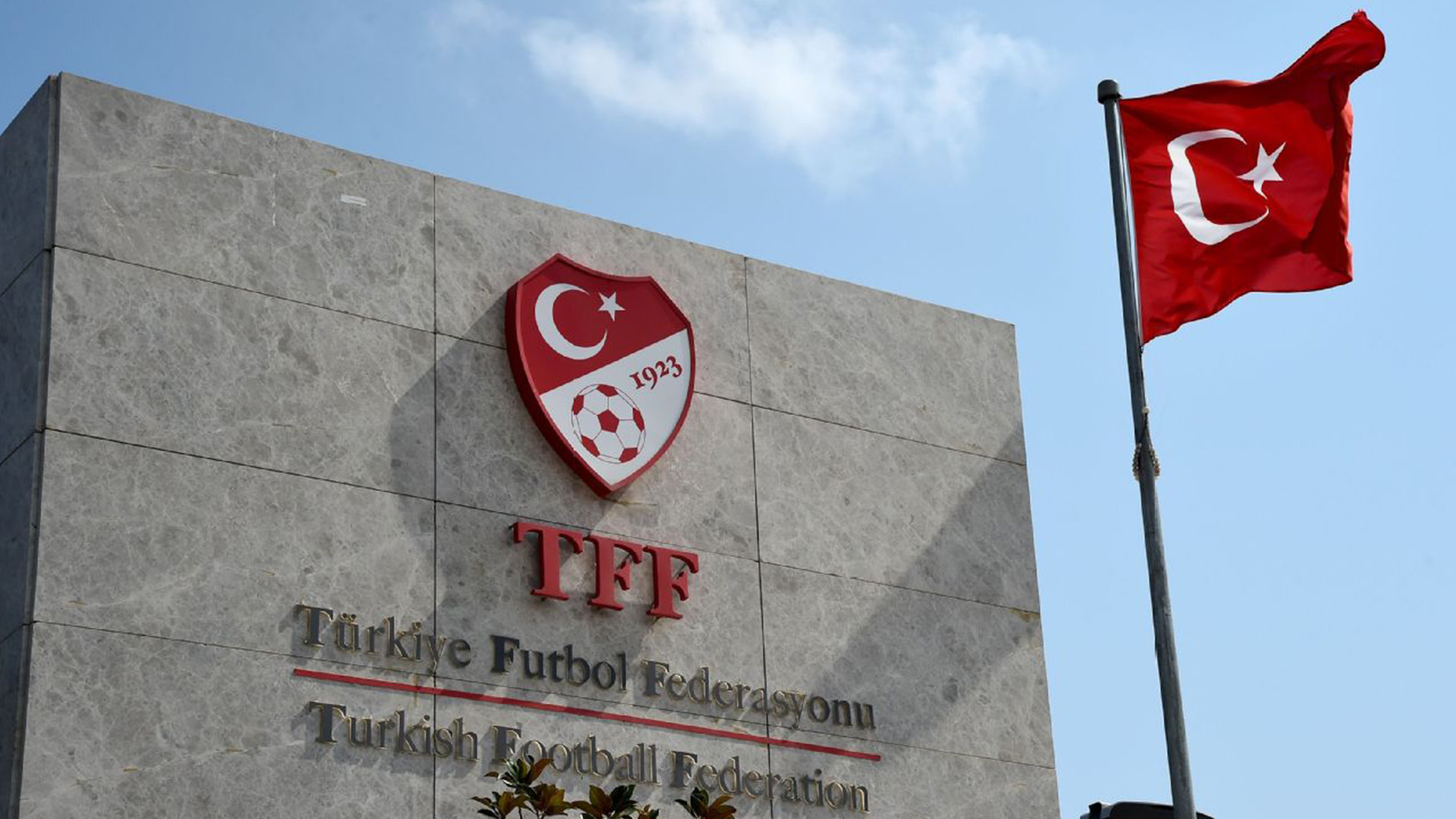 TFF Sağlık Kurulu ve ona bağlı oluşturulan Pandemi Danışma Kurulu