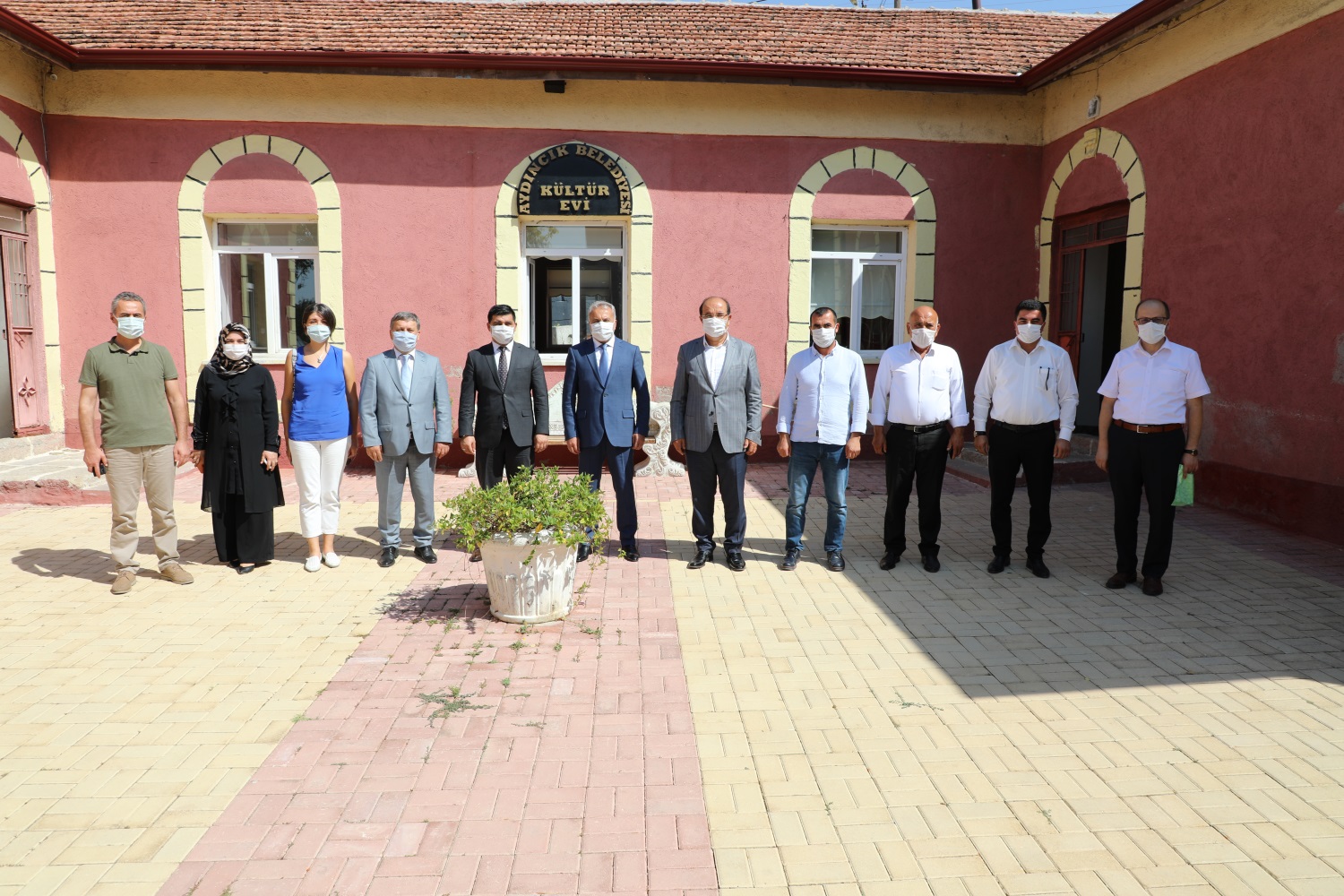 Yozgat Bozok Üniversitesi Rektörü Prof. Dr. Ahmet Karadağ, beraberinde Rektör