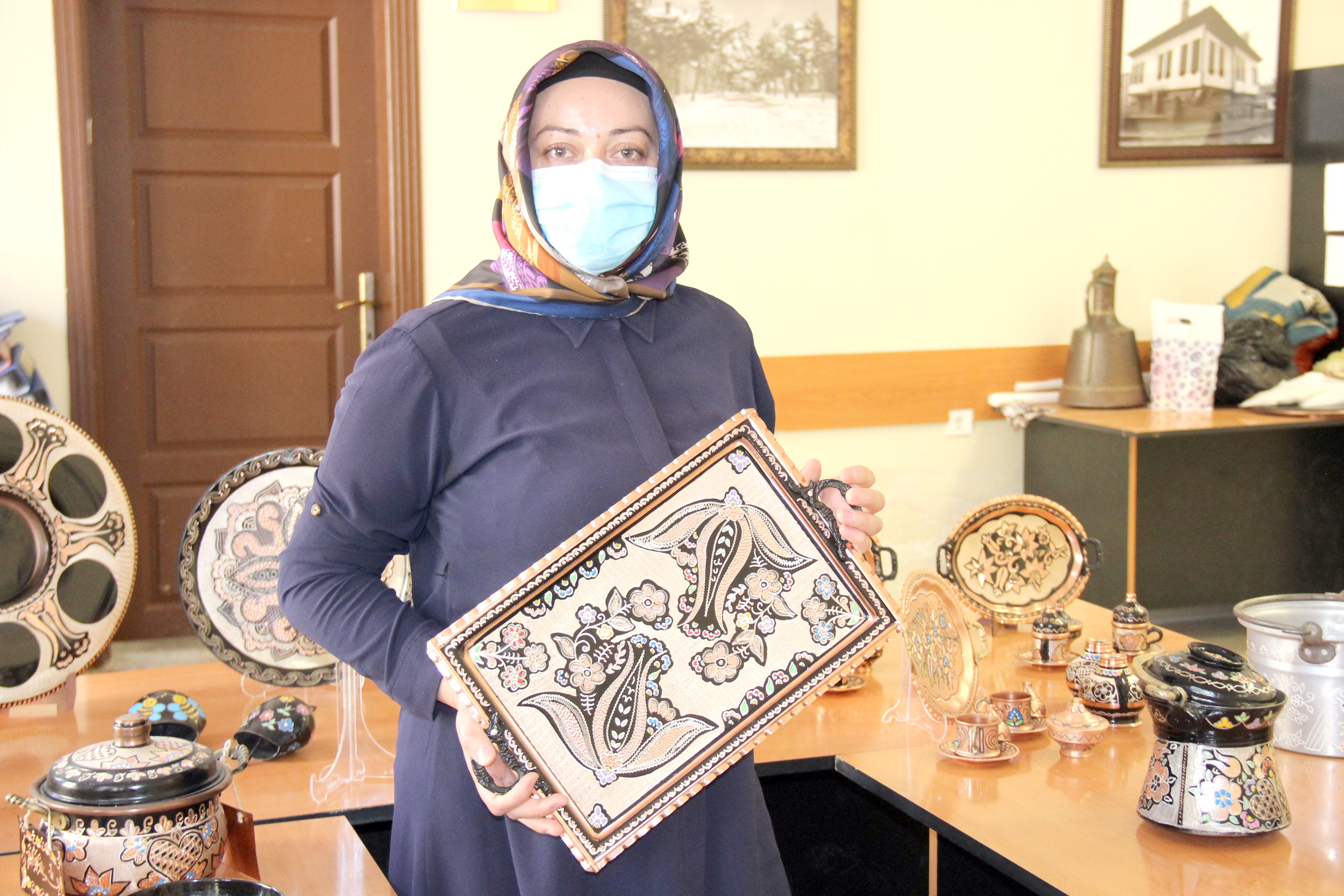 Yozgat Halk Eğitim Merkezinde el sanatları üzerine farklı kurslar düzenlenmeye