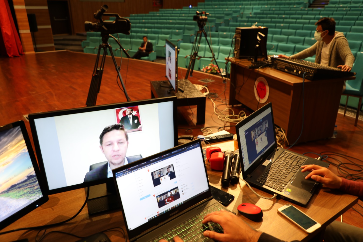 Yozgat Bozok Üniversitesinden 2019-2020 eğitim-öğretim yılı lisans ve lisansüstü öğrencilerinde