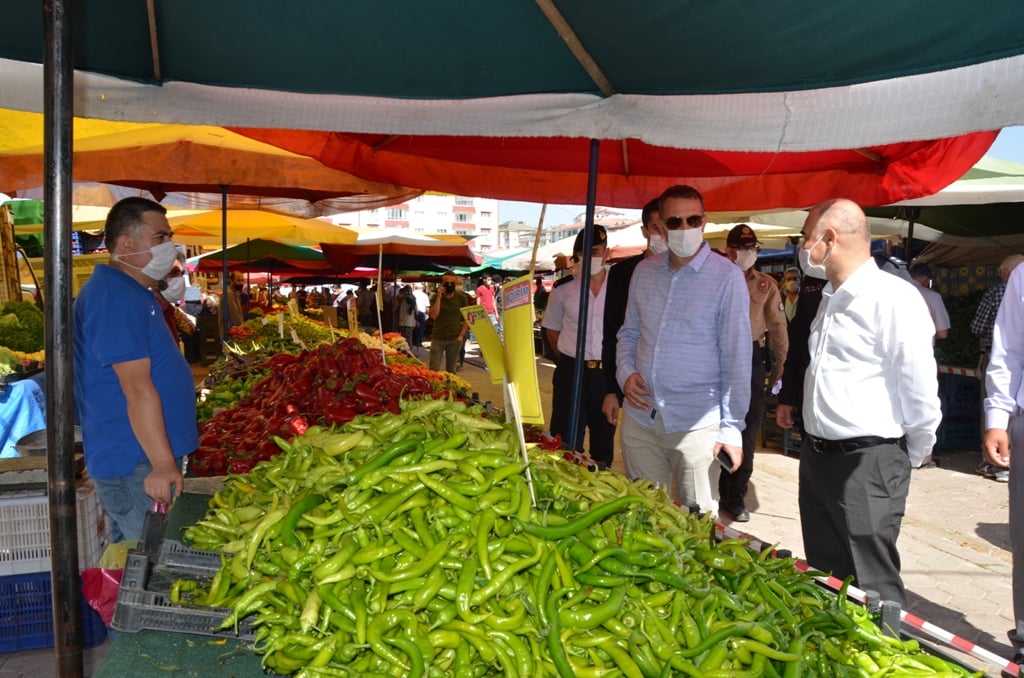 Sarıkaya Kaymakamlığı tarafından ilçede Kovid-19 tedbirleri kapsamında denetimlere bugünde devam