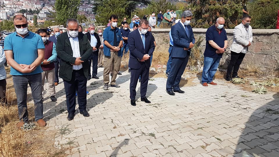 Yozgat’ın sevilen esnaflarından Şeyh Ahmet Efendi Mahellesi Muhtarı, Candan market