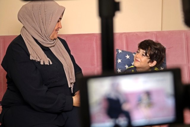 Antalya'da 7 yaşındaki Spinal Müsküler Atrofi (SMA) hastası Umutcan'ın hayatını