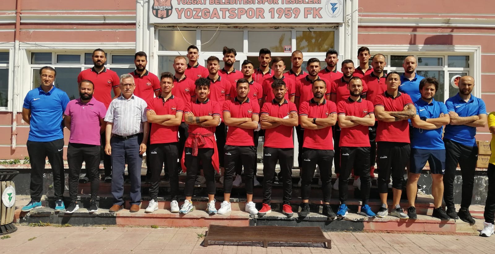 Mislicom 3. Lig 2. Grupta mücadele veren Yozgatspor'un birçok oyuncusunda