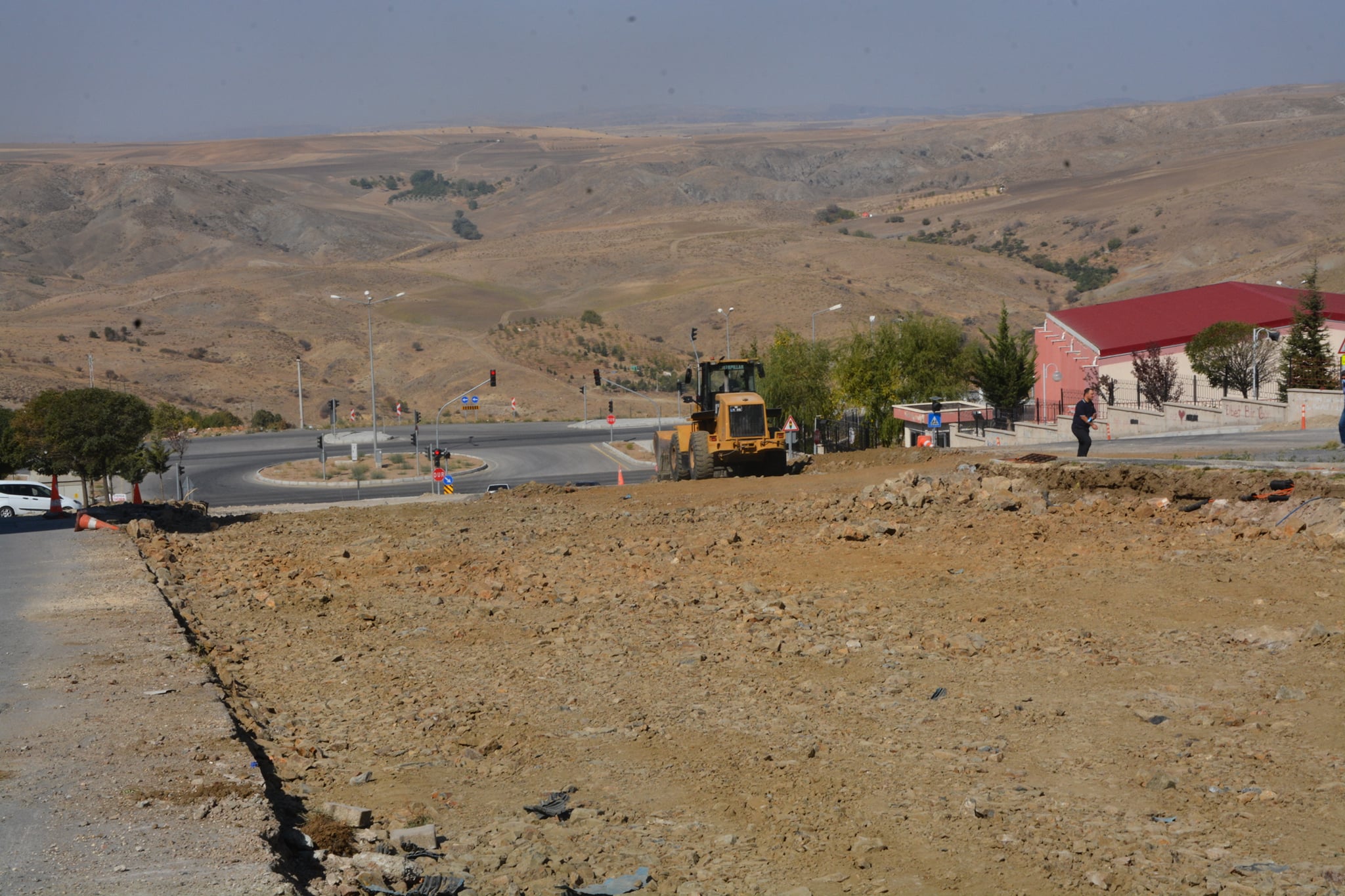 Yozgat Belediyesi yaklaşan kış mevsimi öncesi Çapanoğlu Mahallesinde Fen Lisesi
