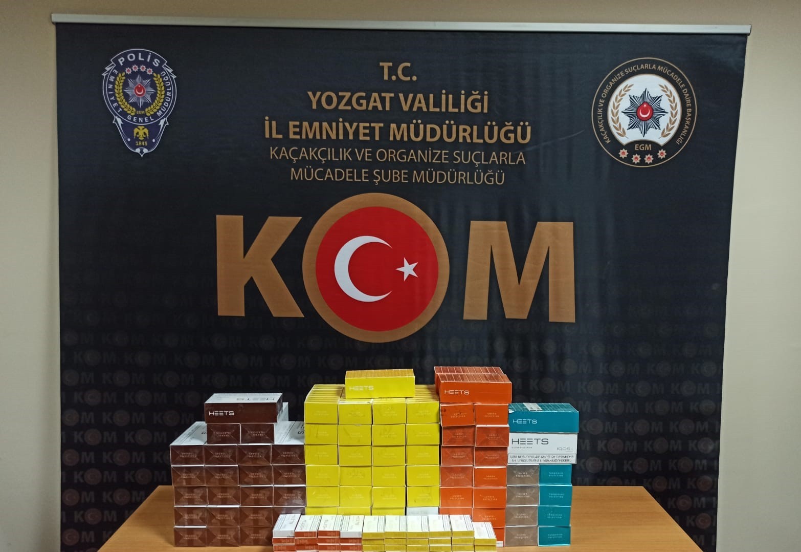 Yozgat’ta düzenlenen operasyonda 830 paket gümrük kaçağı elektronik sigara kartuşu
