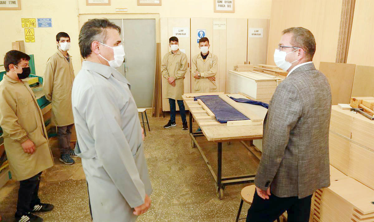 Yozgat Valisi Ziya Polat, ders başı yapan Mimar Sinan Mesleki