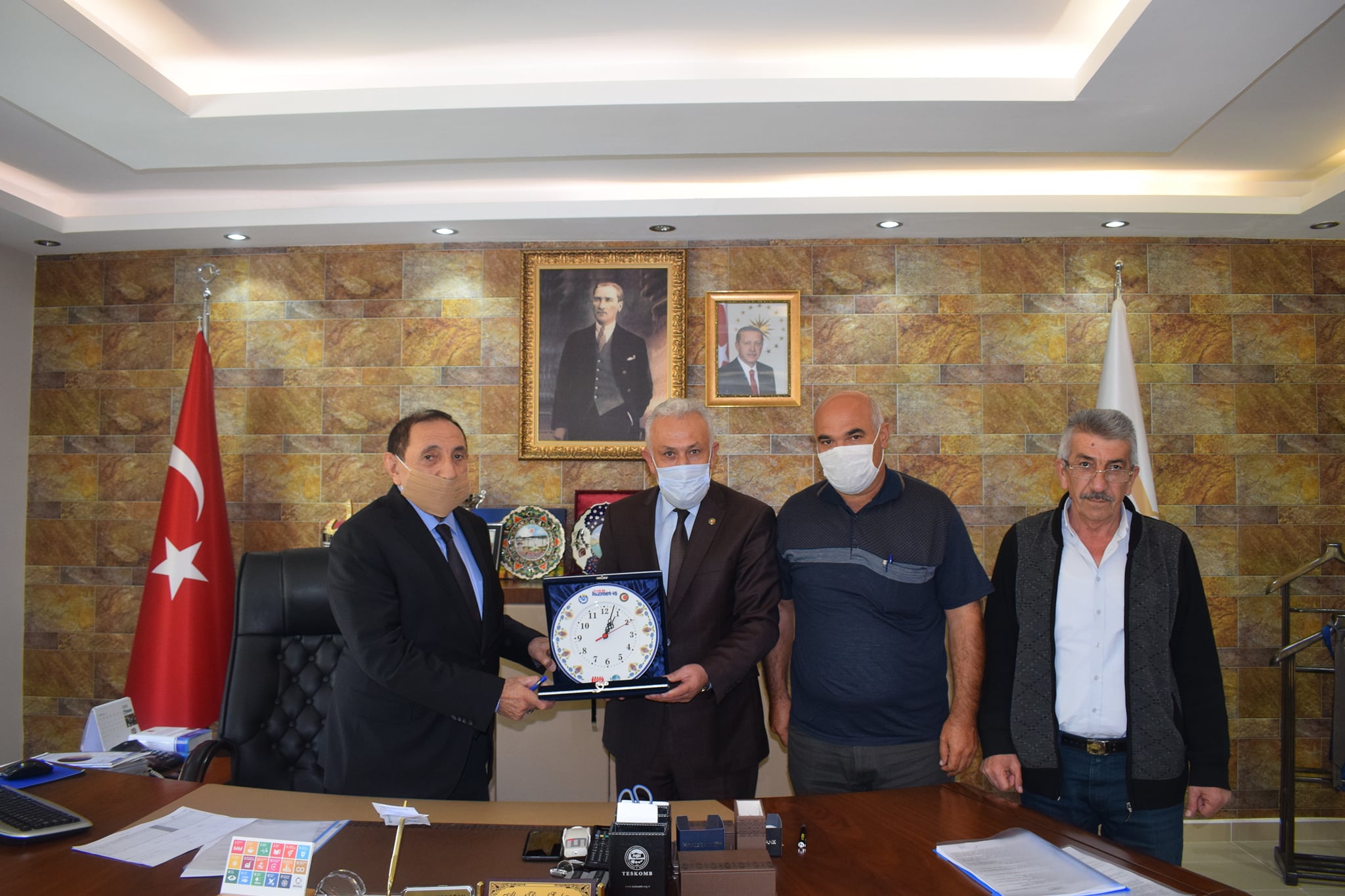 Hizmet-İş Sendikası ile Karayakup belediye başkanlığı arasında sendika üyesi kadrolu