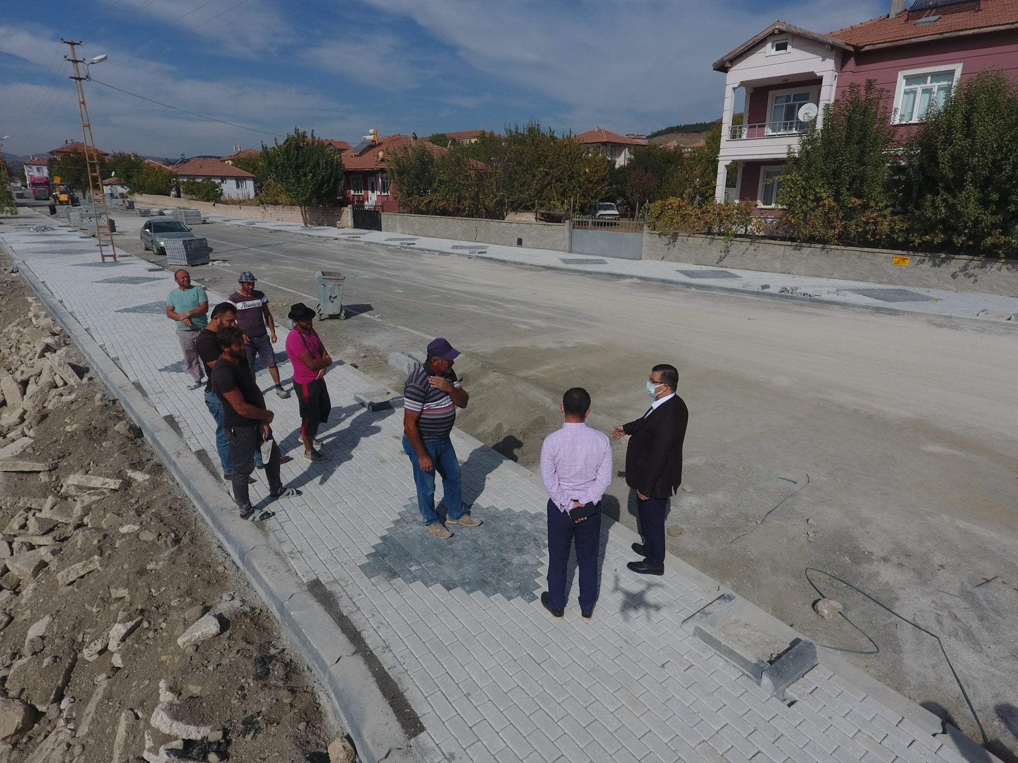 Çekerek Belediyesi tarafından ilçede altyapı ve doğalgaz çalışmalarının tamamlandığı Yeniyol