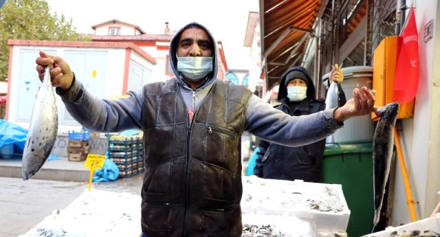 Yozgat’ta balık fiyatlarının yüksek olması hem alıcıyı hem de satıcıyı