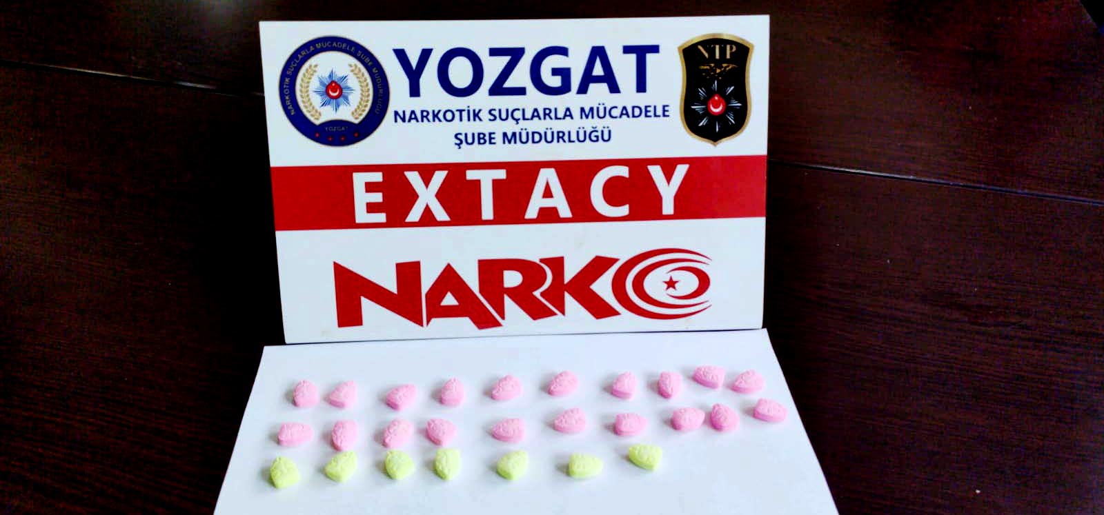 Yozgat İl Emniyet Müdürlüğü Narkotik Suçlarla Mücadele Şube Müdürlüğü ekipleri,