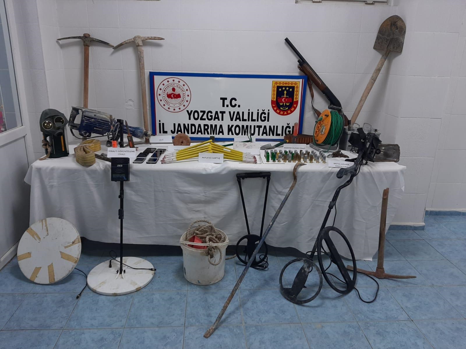 Yozgat’ın Yerköy ilçesinde İl Jandarma Komutanlığı ekipleri, bir ev içerisinde