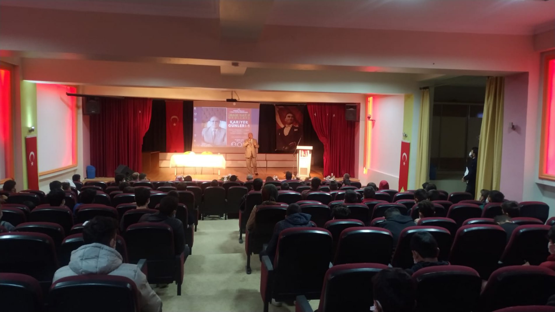 Yozgat İl Milli Eğitim Müdürlüğü tarafından 12 ve 8. sınıf