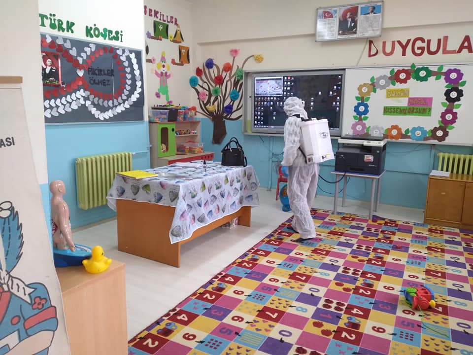 Yozgat Yunus Emre İlk ve Ortaokulu Kovid- 19 salgınına karşı
