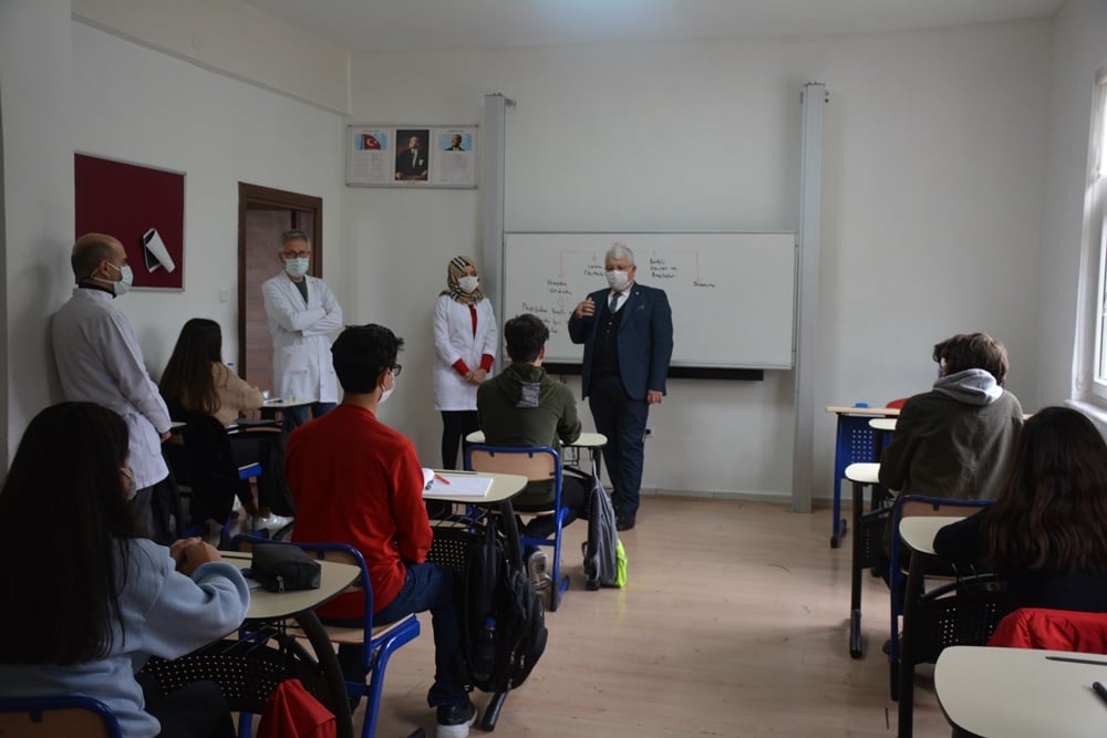 İl Milli Eğitim Müdürü Yusuf Yazıcı, ilde eğitim üzerine faaliyetini