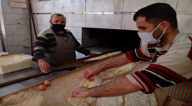 Yozgat’ta faaliyetini sürdüren Sürmeli Pide Fırını sahibi Sayit Uçar, daha